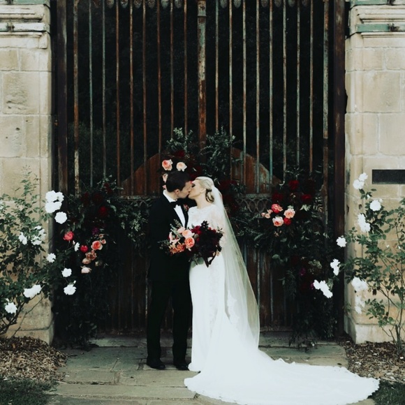 Fashion For Every Occassion In Your Life! - Picture 4 of 7